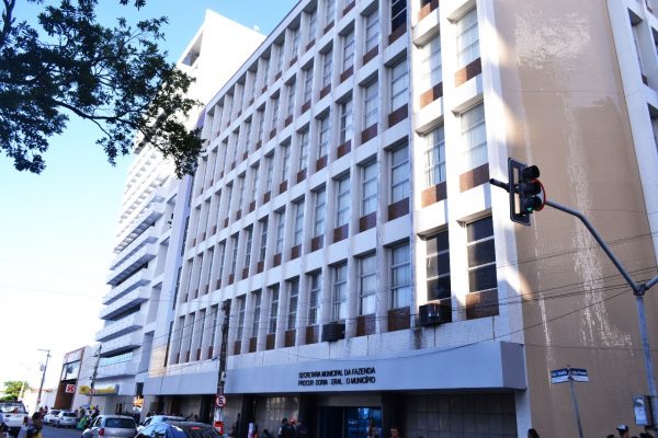 Prefeitura realiza concurso de auditor de tributos neste domingo, 13