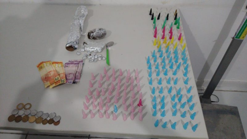 Core prende casal suspeito por tráfico de drogas em Nossa Senhora do Socorro