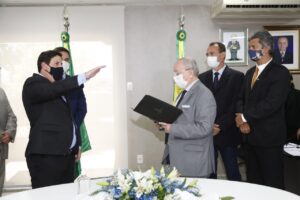 João Marcelo toma posse como deputado estadual