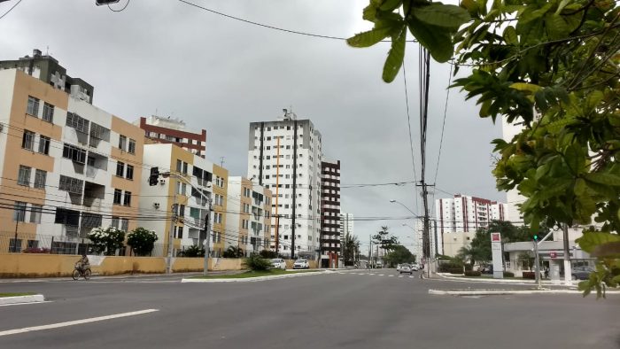 Último fim de semana do mês é de chuva na capital