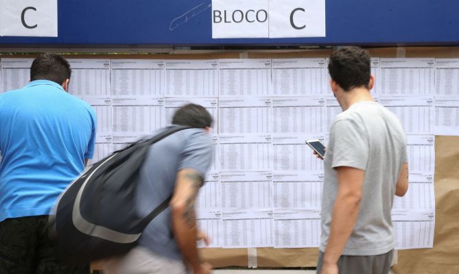 Estudantes fazem hoje primeira prova do Enem 2020