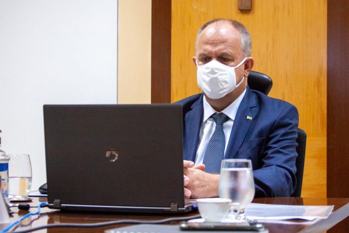 Governo do estado anuncia pagamento de funcionários públicos dentro do mês