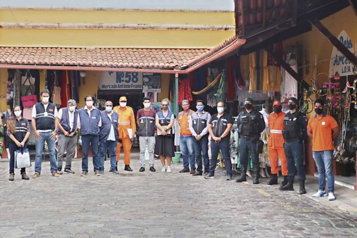 Covid-19: Força-tarefa fiscaliza Mercado Municipal de Aracaju