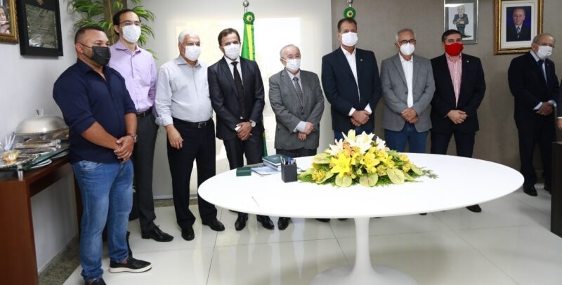 Jairo de Glória é empossado na Alese