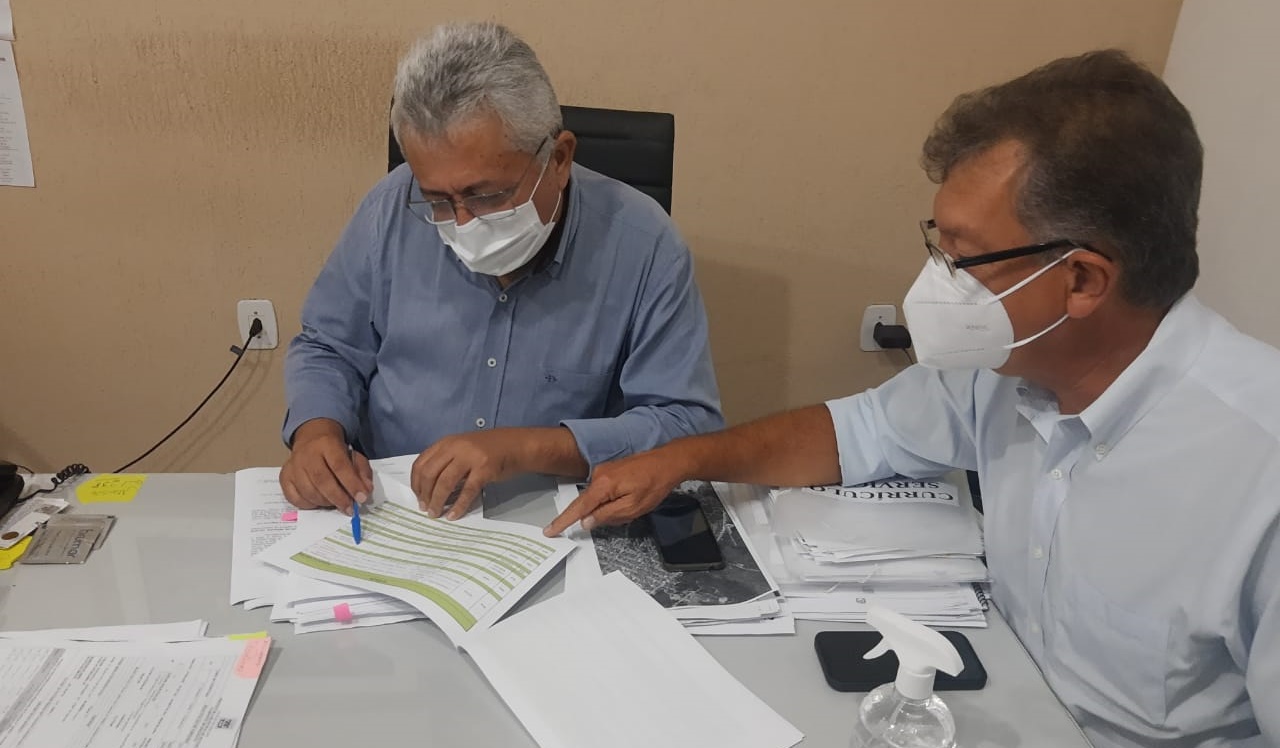 Laércio Oliveira visita prefeitos para discutir recursos de emendas parlamentares