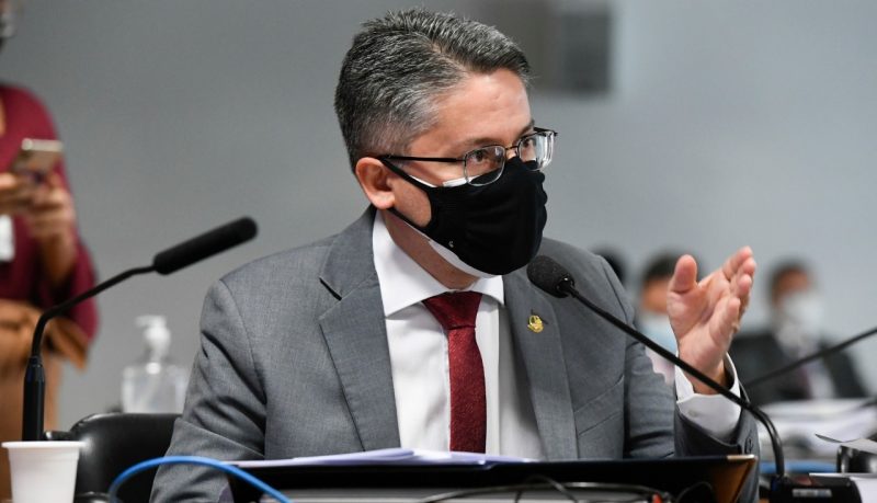 Alessandro pede quebra de sigilo de envolvidos no suposto “Ministério Paralelo da Saúde”
