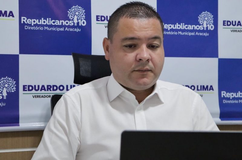 Eduardo se junta a voluntários e reforça atuação em presídios e em hospital incendiado