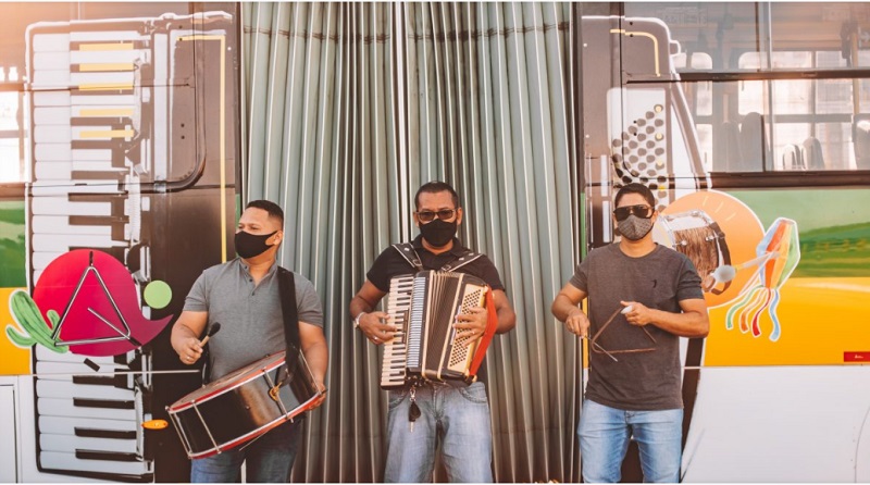 Com três ônibus caracterizados, Setransp lança São João com Mobilidade