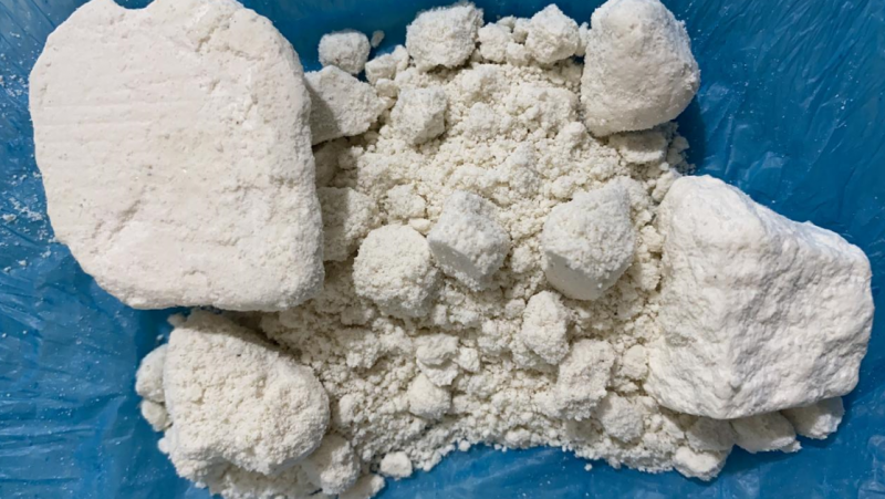 Casal é preso em flagrante com trouxas de cocaína em Propriá