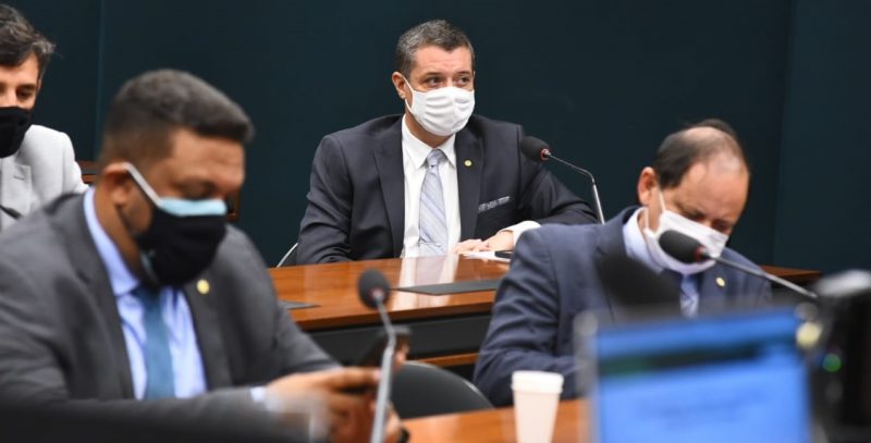 Câmara aprova proposta para o cultivo de Cannabis Sativa para fins medicinais