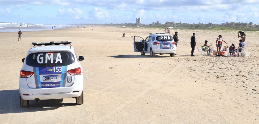 PMA reforça fiscalização nas praias por conta da pandemia neste domingo, 13
