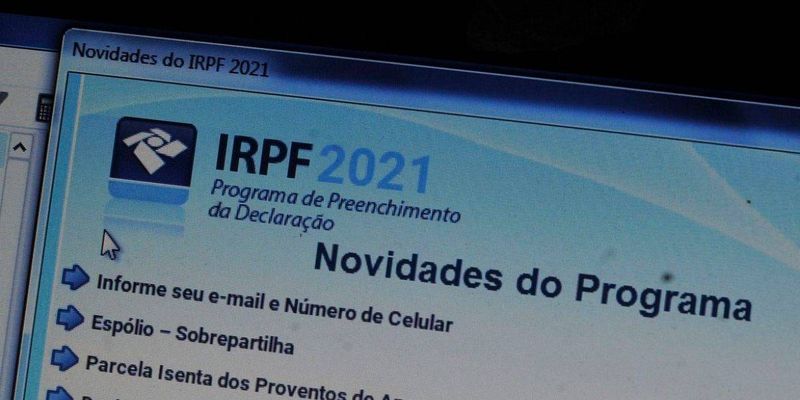 Guedes anuncia que faixa de isenção do IR passará para R$ 2,5 mil