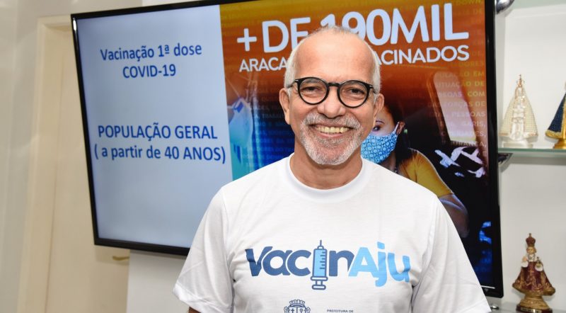 Aracaju antecipa vacinação contra Covid-19 para público acima de 40 anos