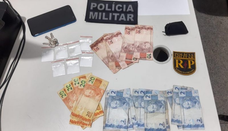 Suspeito é preso pela RP com sete envelopes de cocaína no centro de Aracaju