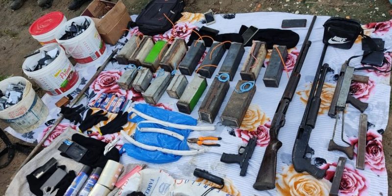 Criminosos envolvidos em explosão de caixas eletrônicos morrem em confronto com a polícia