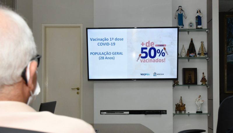 Aracaju vacinará população de 28 anos contra covid-19 neste sábado, 31