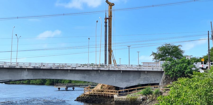 Começa obra de ampliação da ponte sobre o rio Poxim