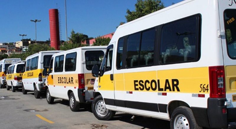 Luciano Pimentel cobra vacinação para profissionais do transporte escolar
