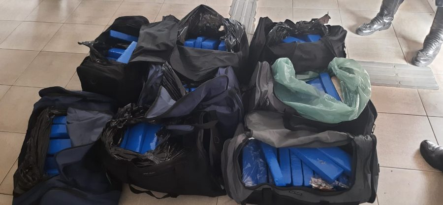 BPRv apreende mais de 195 kg de maconha no município de Lagarto