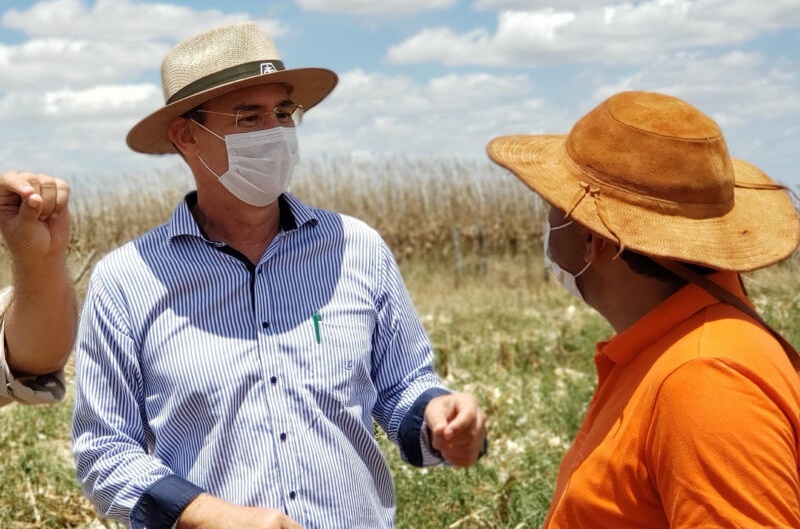 Zezinho Sobral comemora prorrogação de Decreto que reduz o ICMS do milho em SE