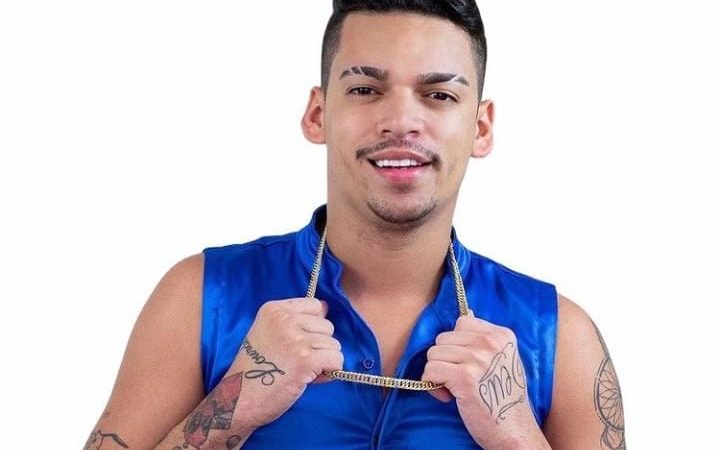 Devinho Novaes está pronto para retomada com novo show