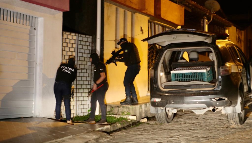 Operação Cavaleiros das Trevas: Dois morrem em confronto e 16 são presos em SE