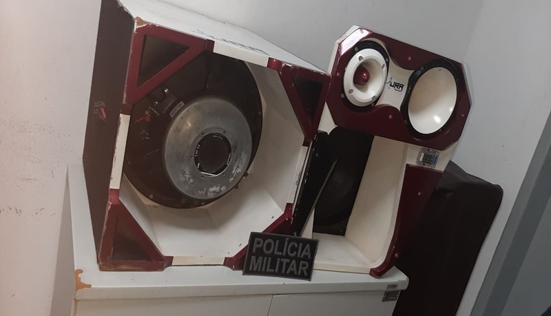 Polícia apreende som por perturbação de sossego em Maruim