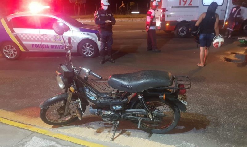 Motociclista morre após colidir com carro em Aracaju
