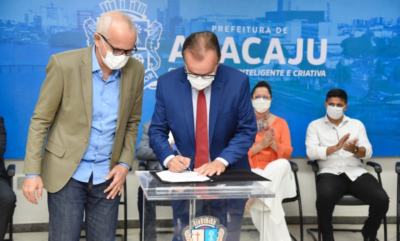 Jorge Luís Fraga é empossado como secretário da Indústria, Comércio e Turismo