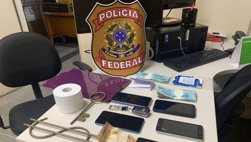 Três pessoas são presas pela PF ao tentar furtar Caixa eletrônico