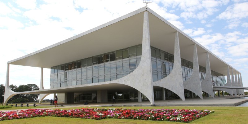 Decreto deve extinguir quase 900 atos normativos sem validade