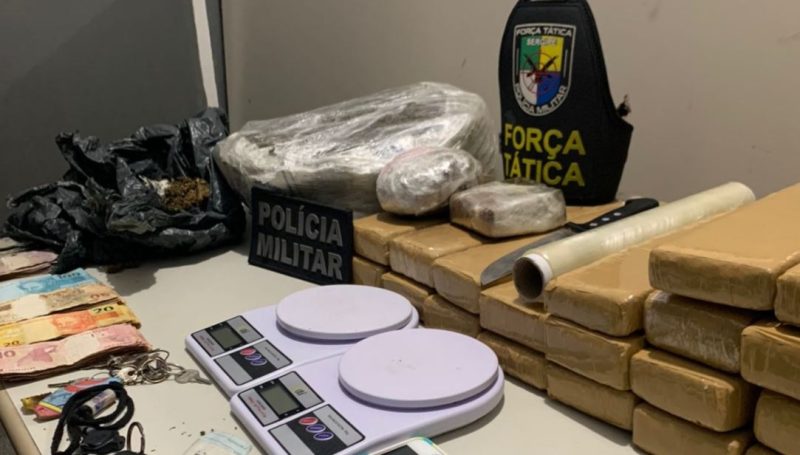 Polícia prende casal com mais de 20kg de maconha em Nossa Senhora do Socorro