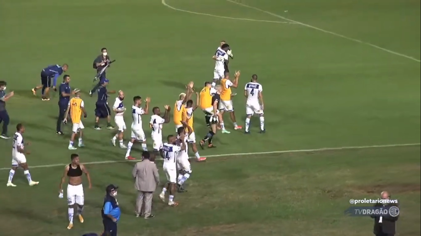 Confiança vence o Avaí pelo Brasileiro da Serie B