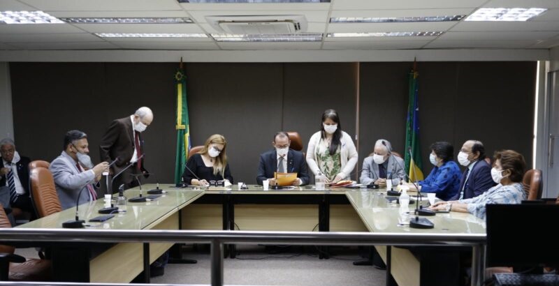 Deputados aprovam projeto que amplia a qualidade da gestão fiscal do Estado