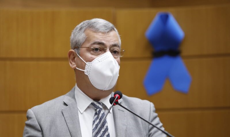 Iran Barbosa fala sobre projeto que prevê piso salarial para Enfermagem