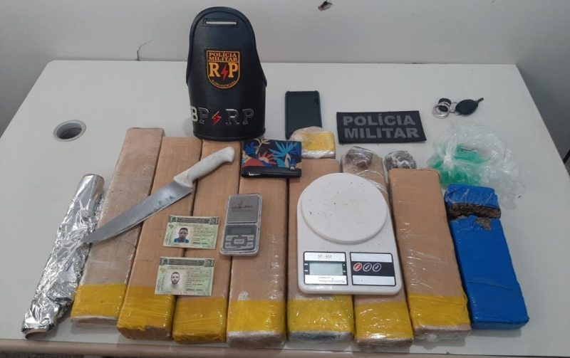 RP apreende 10kg de maconha e prende dois suspeitos na Zona Sul da Capital