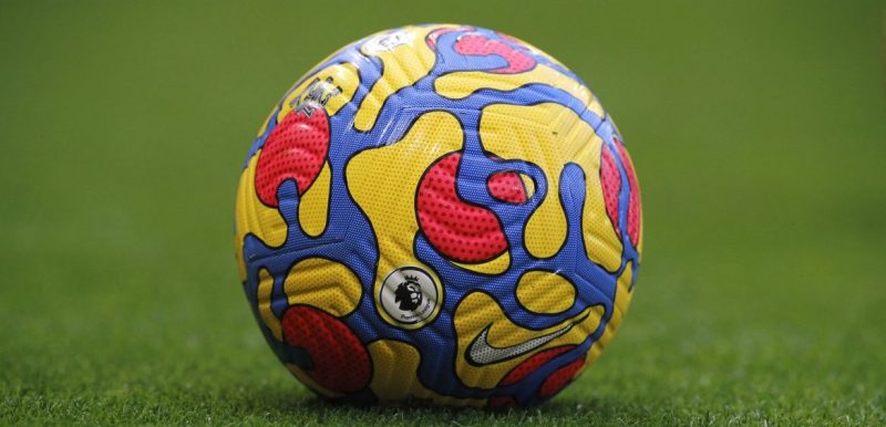 Casos de covid-19 adiam jogos do Campeonato Inglês