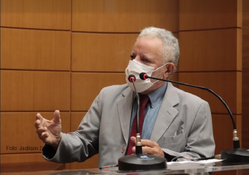 “Os bons ventos que estão soprando no mundo, com certeza soprarão por aqui”, diz Gualberto