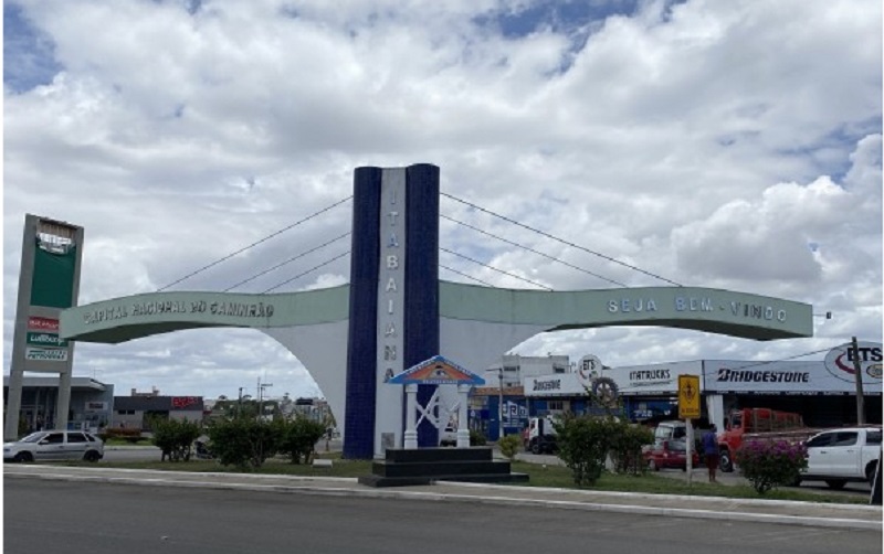 Prefeito Adailton Sousa assina decreto que determina ponto facultativo nos dias 24 e 31 de dezembro