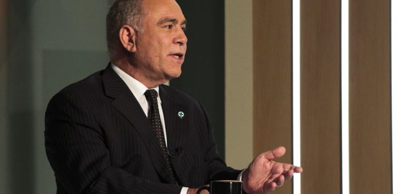 Autotestes não serão distribuídos pelo SUS, diz ministro