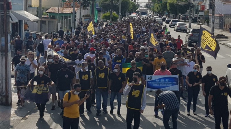 Secretário João Eloy recebe representantes do Movimento Polícia Unida