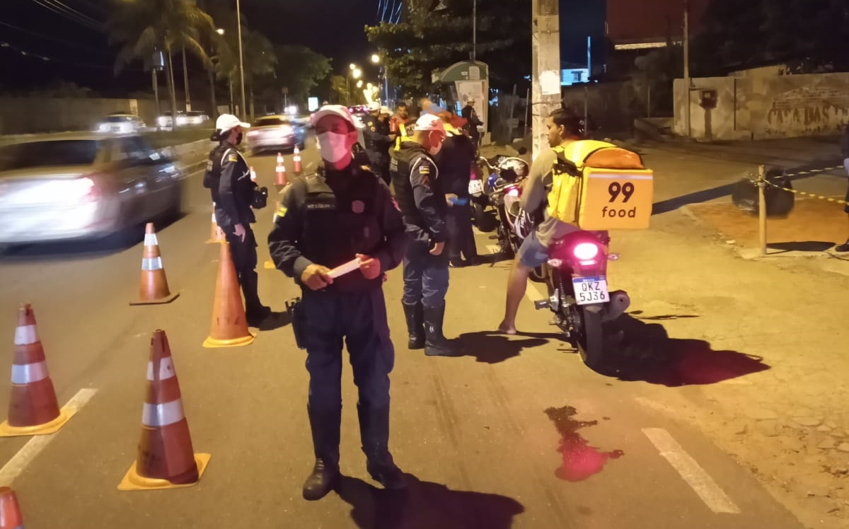 Condutor embriagado é preso durante Operação Lei Seca
