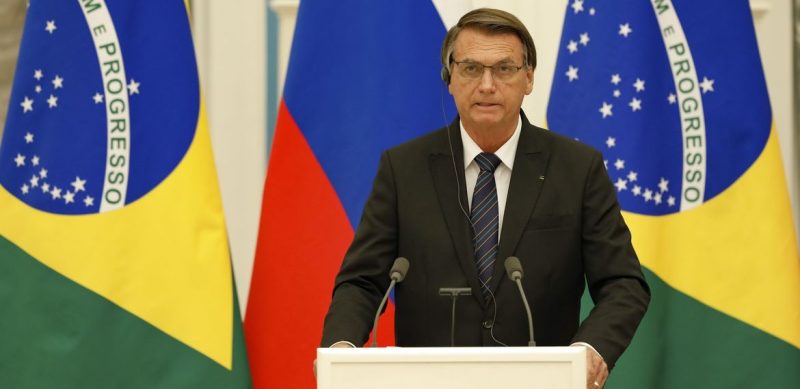 Presidente anuncia que sobrevoará Petrópolis na sexta-feira