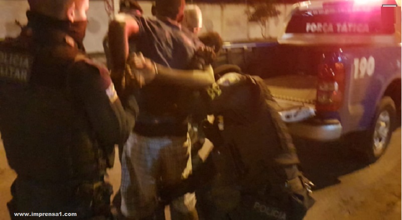 Homem é preso suspeito de agredir companheira em Nossa Senhora do Socorro