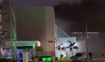 Princípio e incêndio no Shopping RioMar em Aracaju