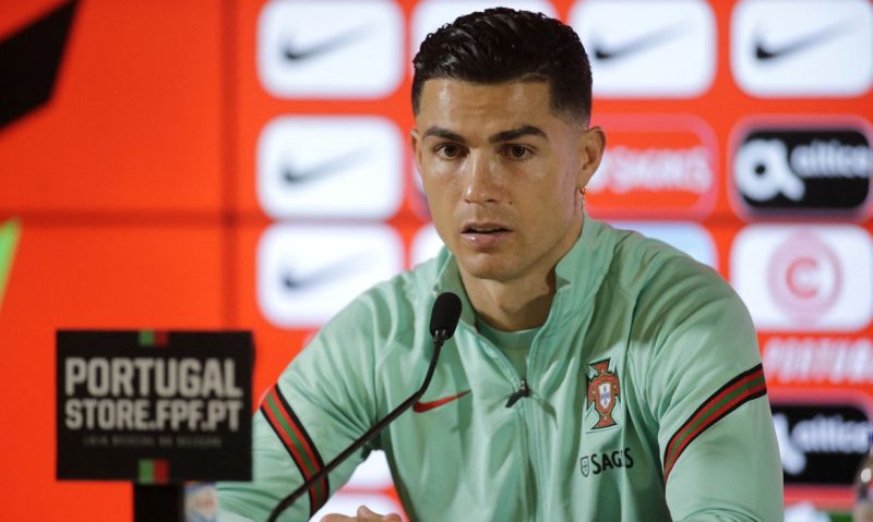 CR7 pede apoio da torcida de Portugal contra Macedônia do Norte