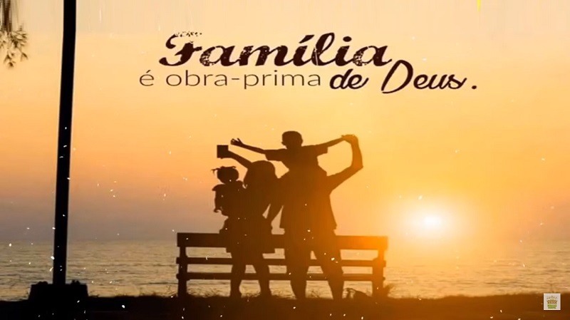 E disse o Senhor Deus: Não é bom que o homem esteja só