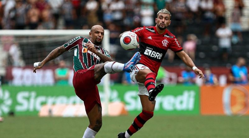 Flamengo e Fluminense começam a decidir título do Campeonato Carioca