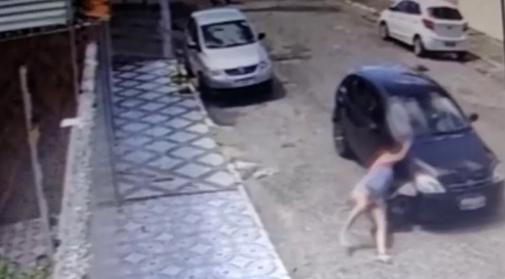 Mulher grávida é atropelada no Conjunto Bugio após reclamar do motorista