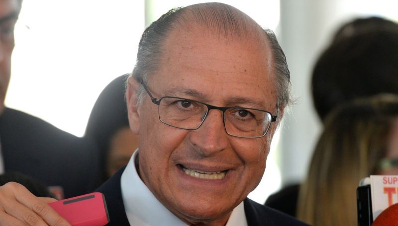 PT confirma indicação de Alckmin para vice de Lula